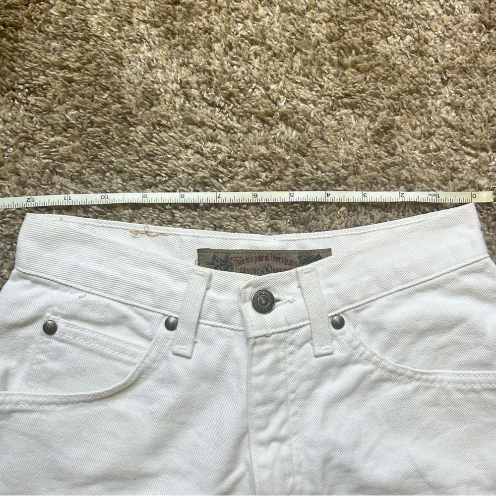 High-Waist White Denim Women’s Shorts - Picture 2 of 12